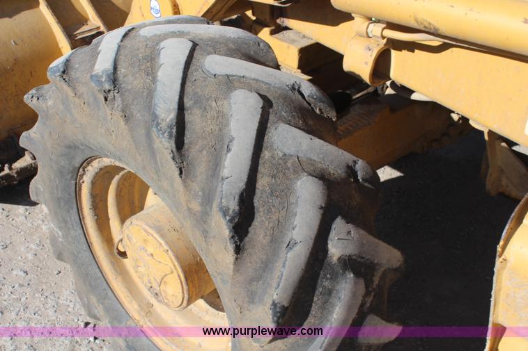 image for item I2398 1999 Caterpillar 416C backhoe