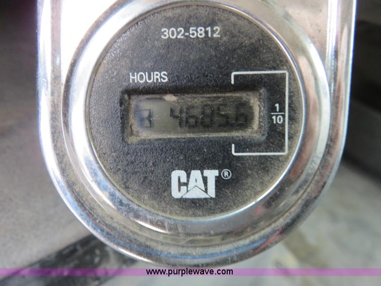 image for item I2399 1998 Ford HLT9513 dump truck