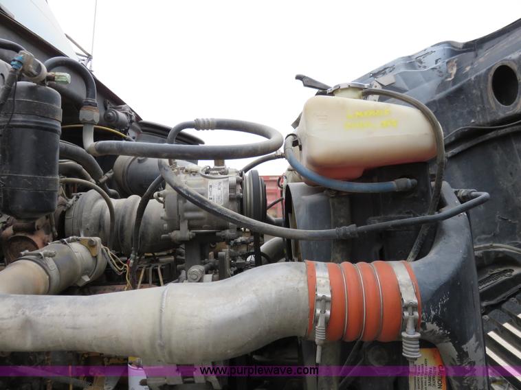 image for item I2399 1998 Ford HLT9513 dump truck