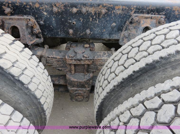 image for item I2399 1998 Ford HLT9513 dump truck