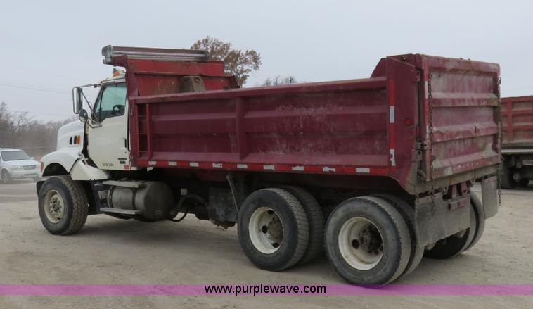 image for item I2400 1999 Sterling LT8511 dump truck