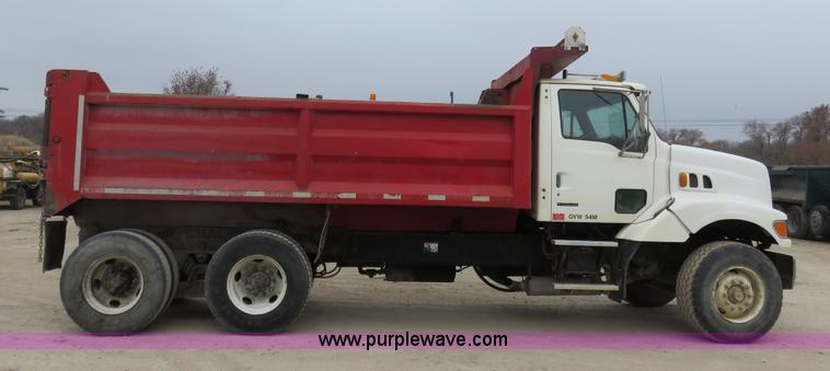 image for item I2400 1999 Sterling LT8511 dump truck