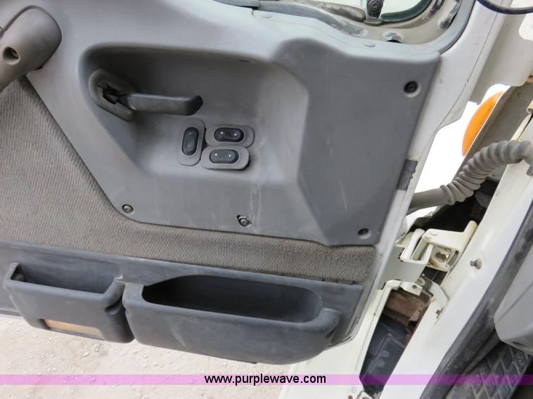 image for item I2400 1999 Sterling LT8511 dump truck