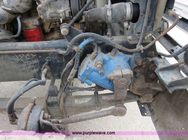 image for item I2400 1999 Sterling LT8511 dump truck