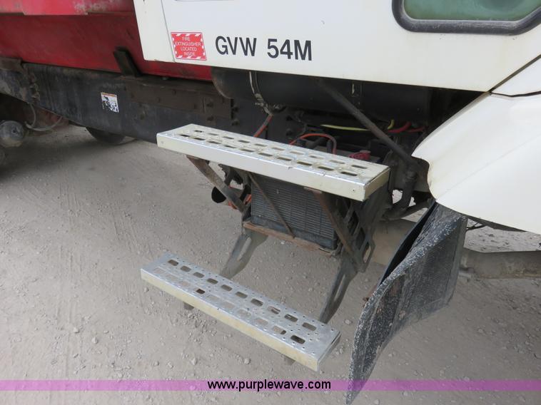 image for item I2400 1999 Sterling LT8511 dump truck