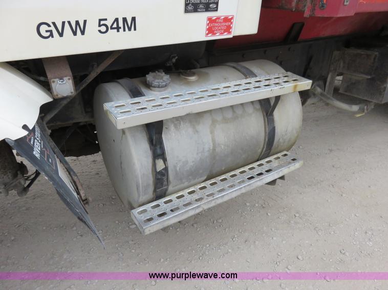 image for item I2400 1999 Sterling LT8511 dump truck