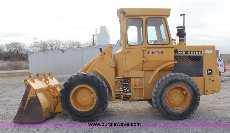 image for item I2405 1977 John Deere 544B wheel loader