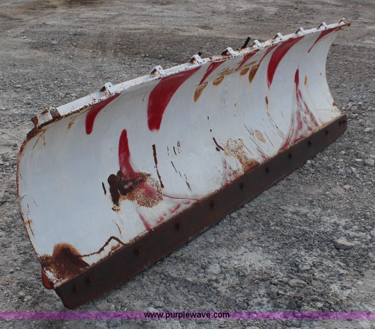 image for item I2405 1977 John Deere 544B wheel loader