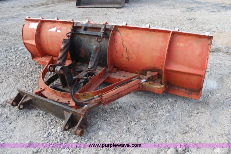 image for item I2405 1977 John Deere 544B wheel loader