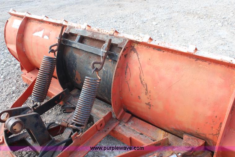 image for item I2405 1977 John Deere 544B wheel loader