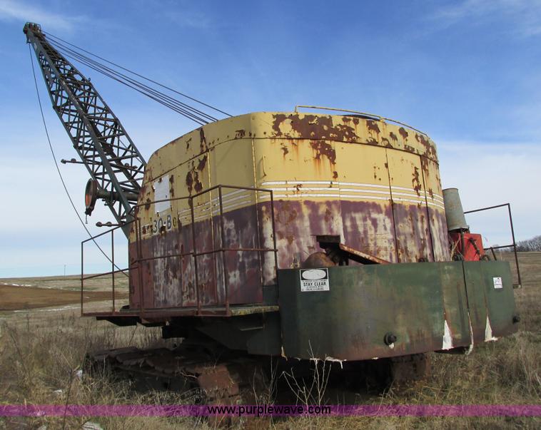 image for item I4089 Bucyrus Erie 30-B Series Two crane