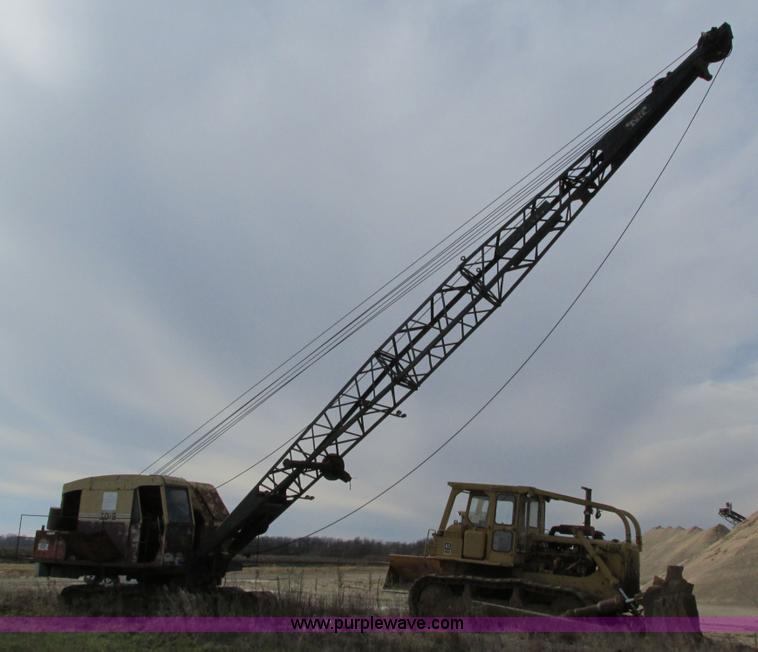 image for item I4089 Bucyrus Erie 30-B Series Two crane