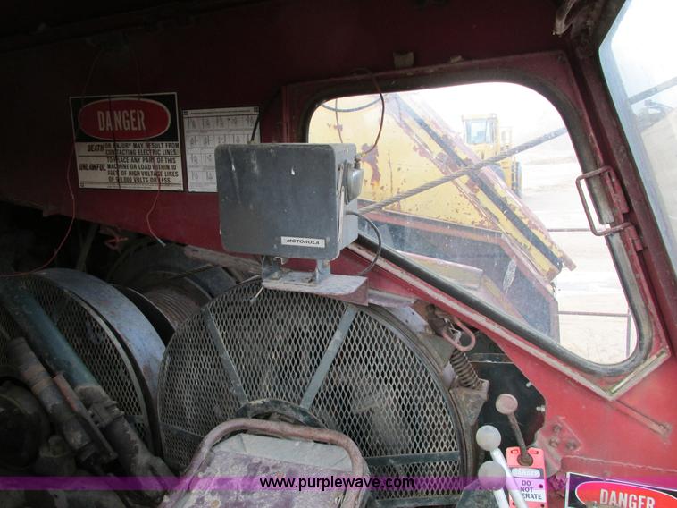 image for item I4089 Bucyrus Erie 30-B Series Two crane