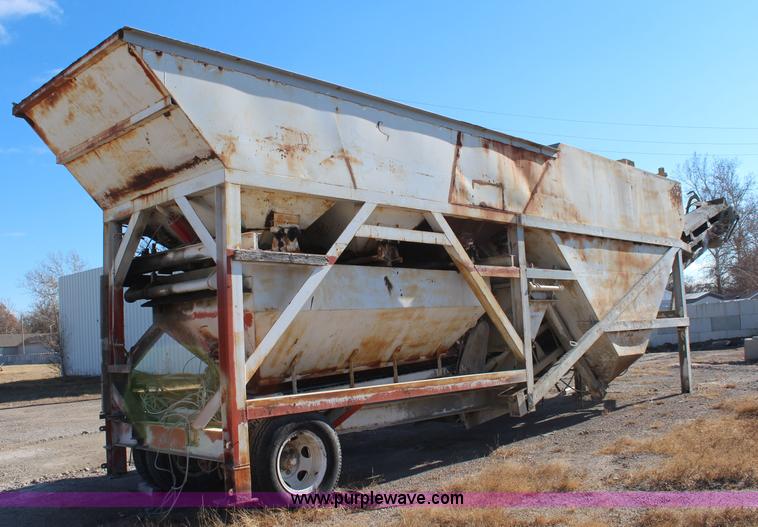 image for item I5983 Ross 100 Uniplant concrete plant