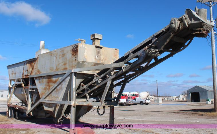 image for item I5983 Ross 100 Uniplant concrete plant