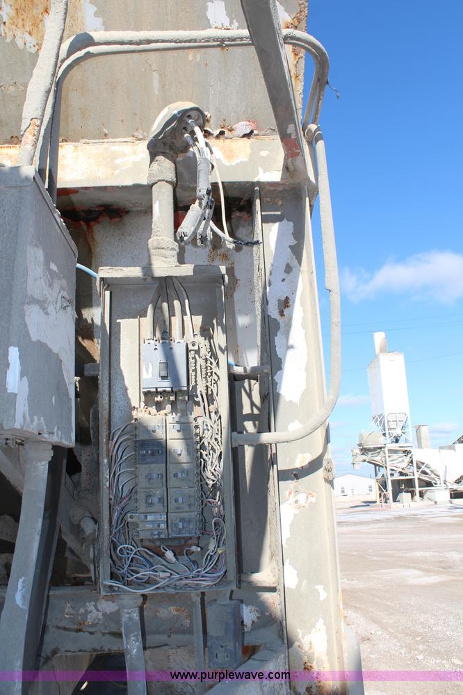 image for item I5983 Ross 100 Uniplant concrete plant