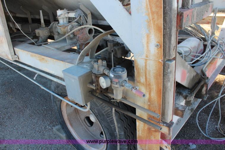 image for item I5983 Ross 100 Uniplant concrete plant