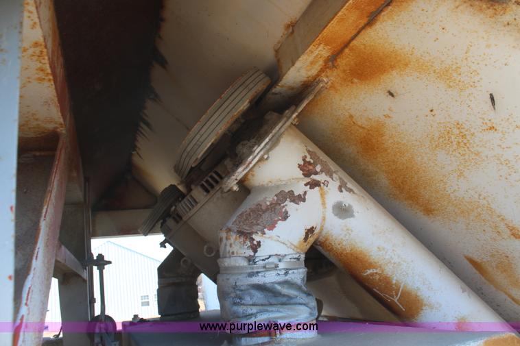 image for item I5983 Ross 100 Uniplant concrete plant