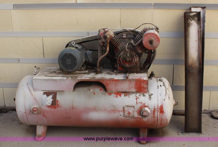 image for item I5983 Ross 100 Uniplant concrete plant