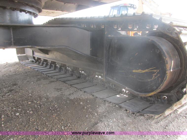 image for item I6698 2005 Link Belt 130LX excavator