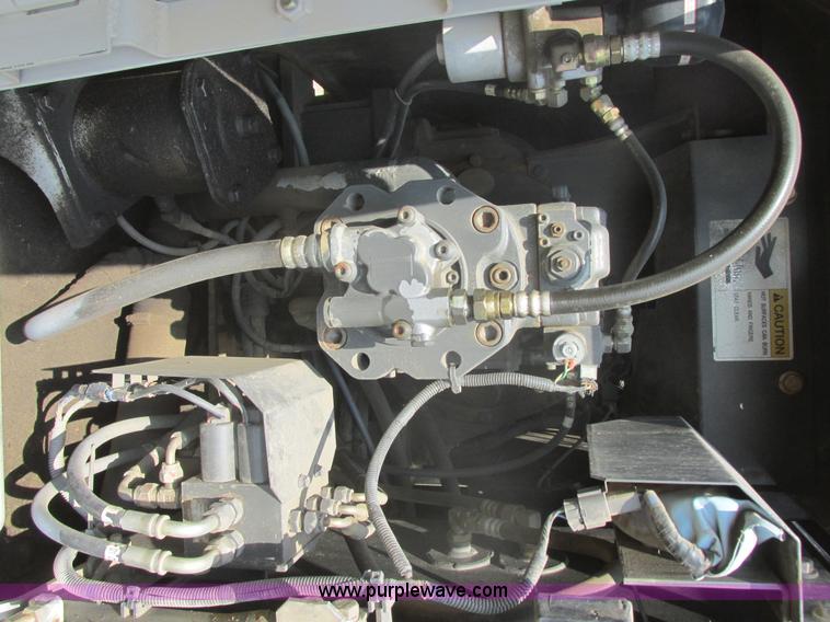 image for item I6698 2005 Link Belt 130LX excavator