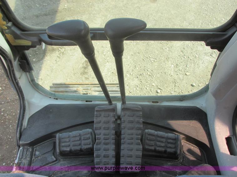 image for item I6698 2005 Link Belt 130LX excavator