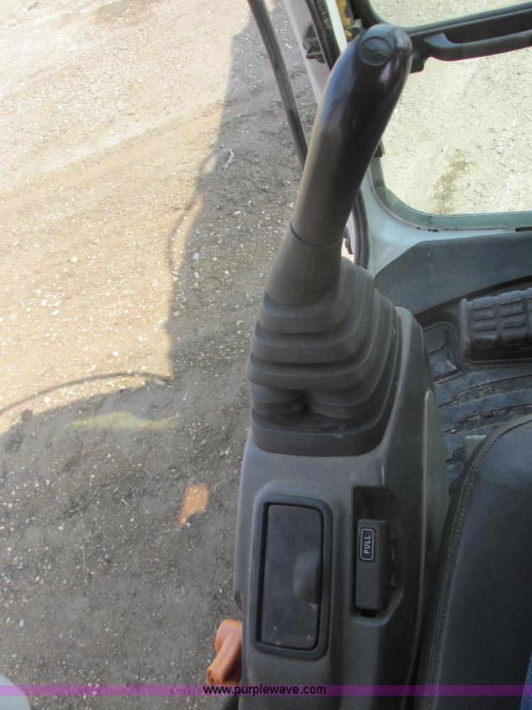 image for item I6698 2005 Link Belt 130LX excavator