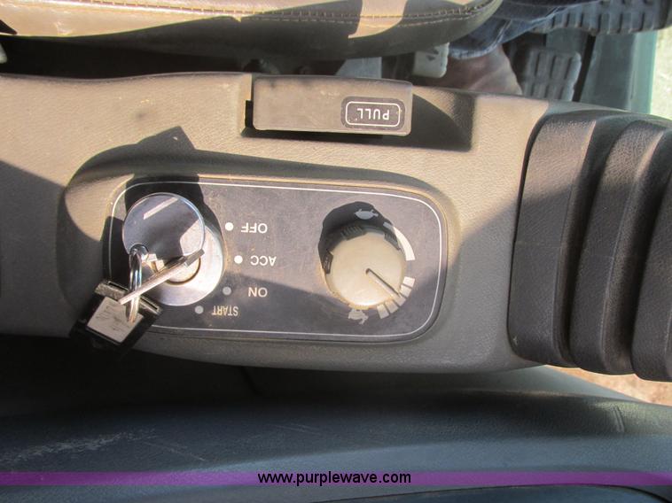 image for item I6698 2005 Link Belt 130LX excavator