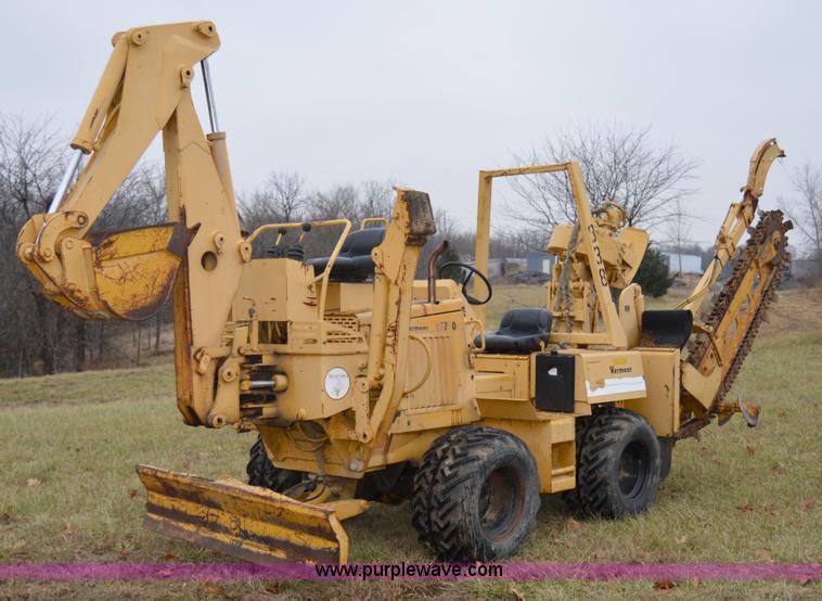 image for item I6925 1995 Vermeer V5750 trencher