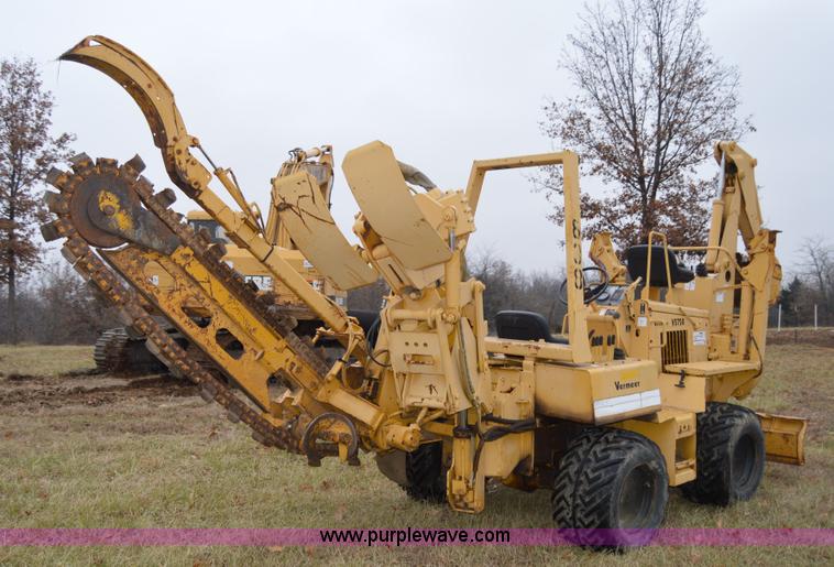 image for item I6925 1995 Vermeer V5750 trencher