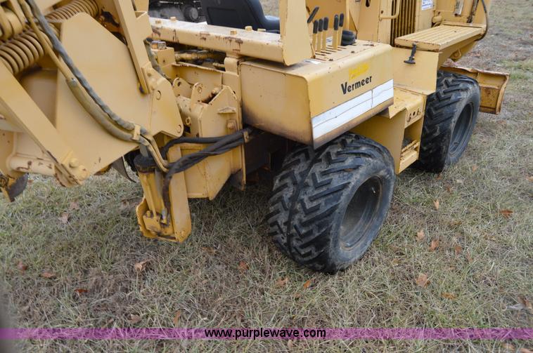 image for item I6925 1995 Vermeer V5750 trencher