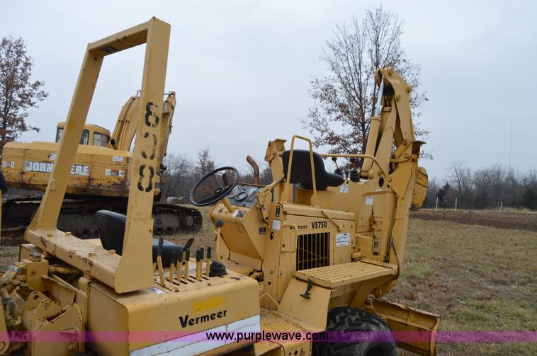 image for item I6925 1995 Vermeer V5750 trencher