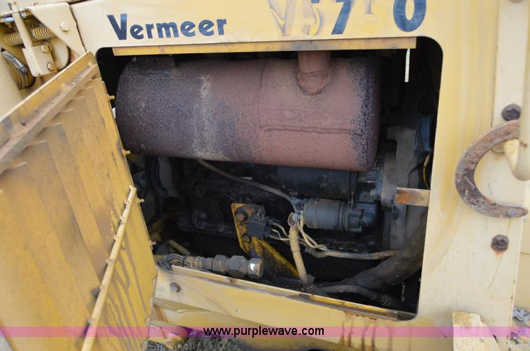 image for item I6925 1995 Vermeer V5750 trencher
