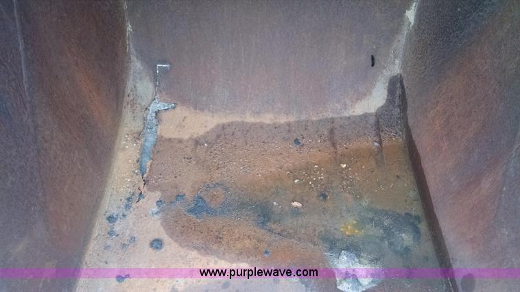 image for item I6927 Geith excavator bucket