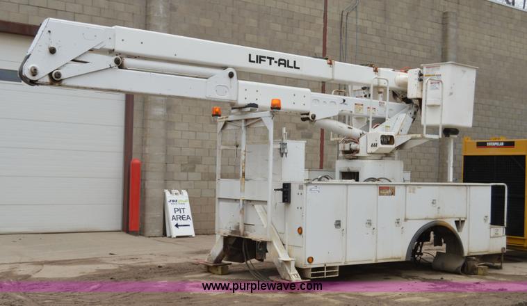 image for item I6933 2002 Liftall LOM-50-2S material handler boom lift