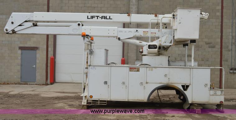 image for item I6933 2002 Liftall LOM-50-2S material handler boom lift
