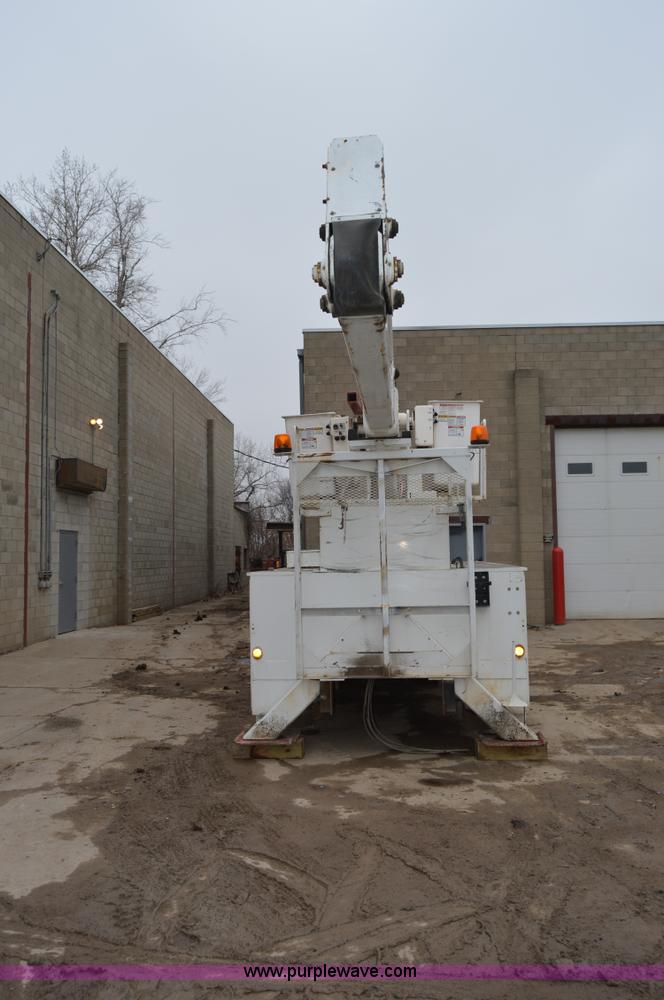 image for item I6933 2002 Liftall LOM-50-2S material handler boom lift