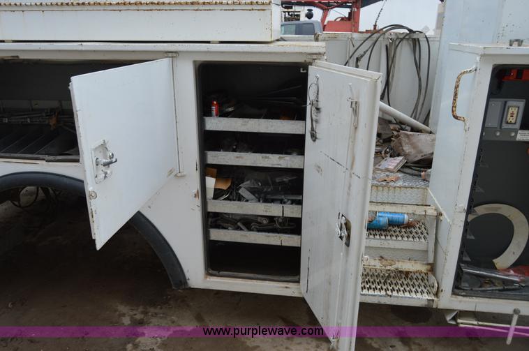 image for item I6933 2002 Liftall LOM-50-2S material handler boom lift