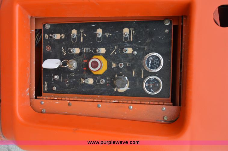 image for item I6959 2007 Snorkel TB66J boom lift