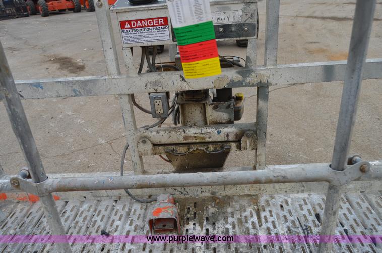 image for item I6959 2007 Snorkel TB66J boom lift