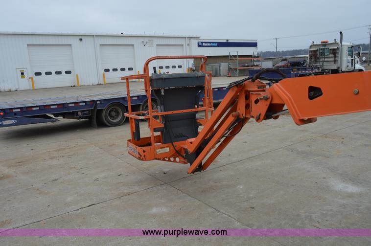 image for item I6961 2008 JLG E300AJP boom lift