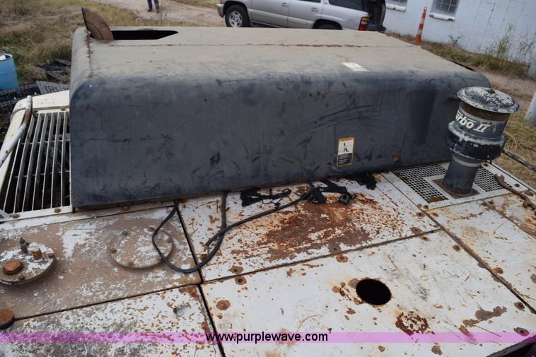 image for item I8621 1997 Link Belt 4300 excavator