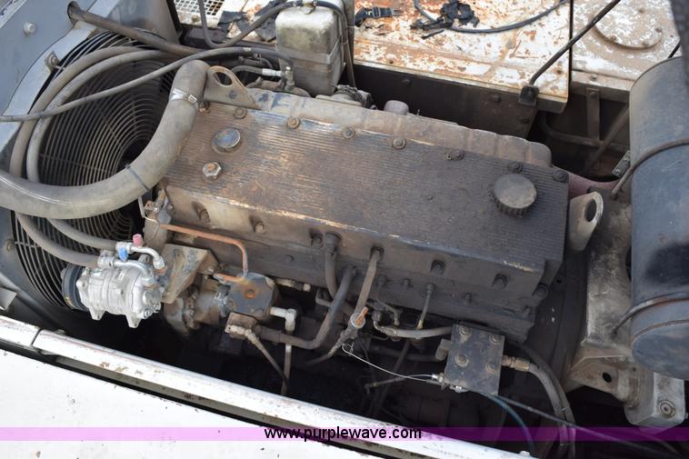 image for item I8621 1997 Link Belt 4300 excavator