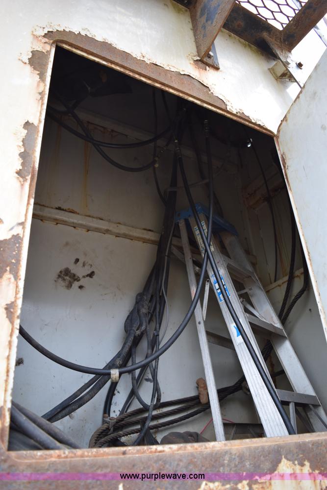 image for item I8621 1997 Link Belt 4300 excavator