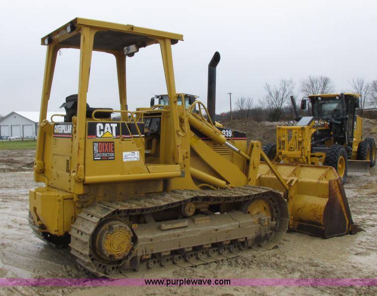 image for item I8834 1994 Caterpillar 939 track loader