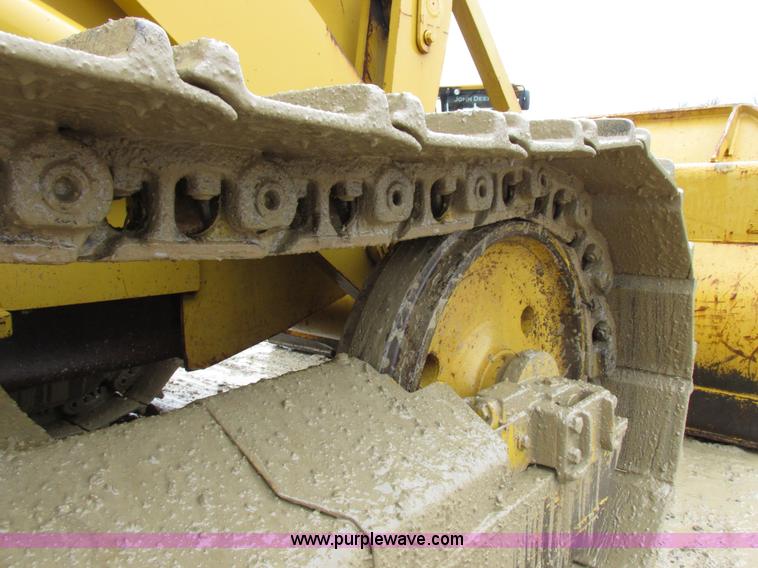 image for item I8834 1994 Caterpillar 939 track loader
