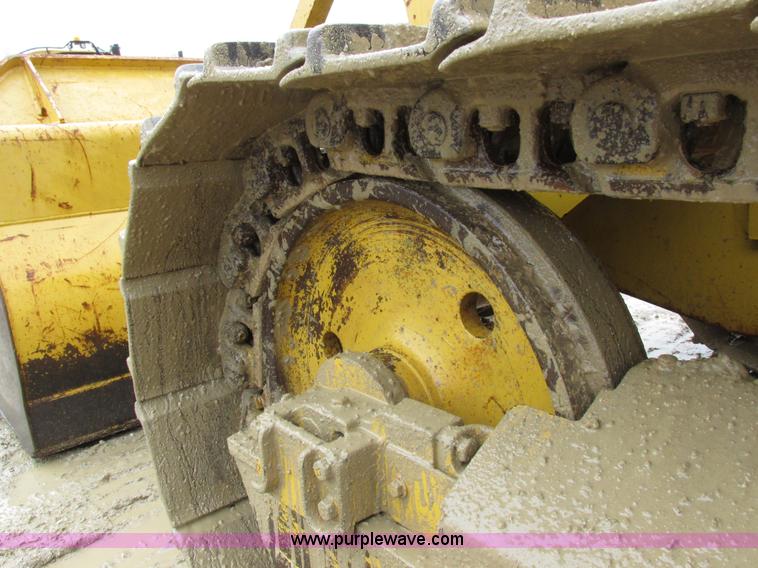 image for item I8834 1994 Caterpillar 939 track loader