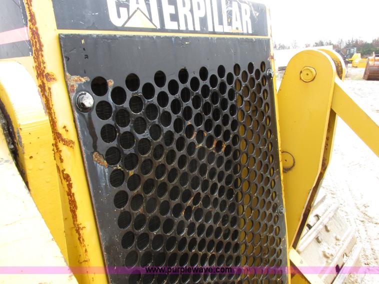 image for item I8834 1994 Caterpillar 939 track loader