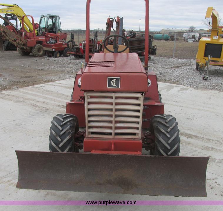 image for item J2336 1994 Ditch Witch 3610DD trencher