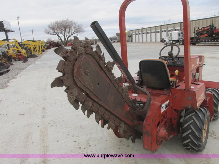 image for item J2336 1994 Ditch Witch 3610DD trencher